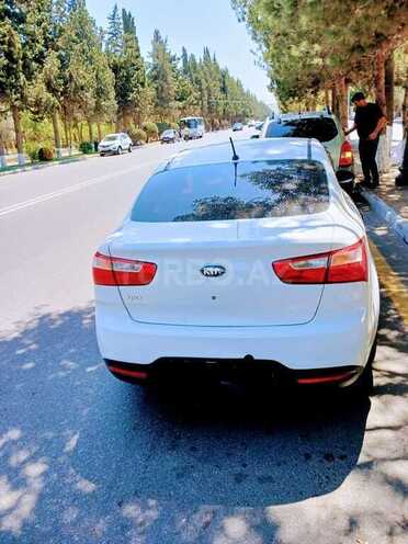 Kia Rio 2013, 420,000 km - 1.3 l - Bakı