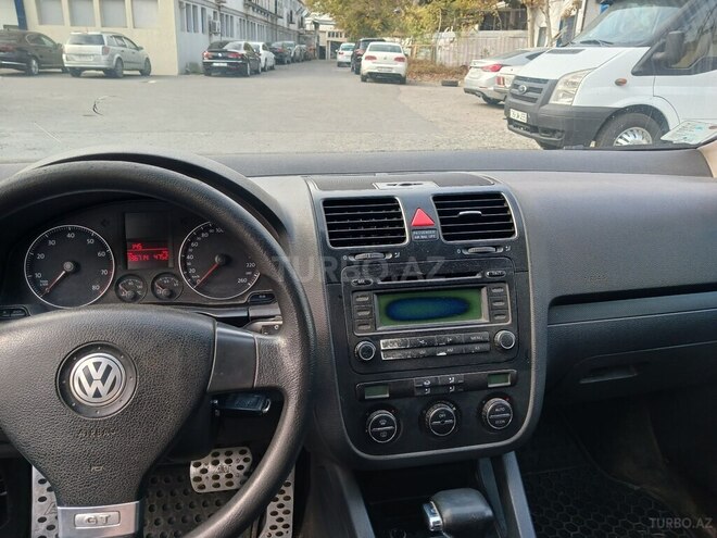 Volkswagen Golf 2006, 280,000 km - 1.6 l - Bakı