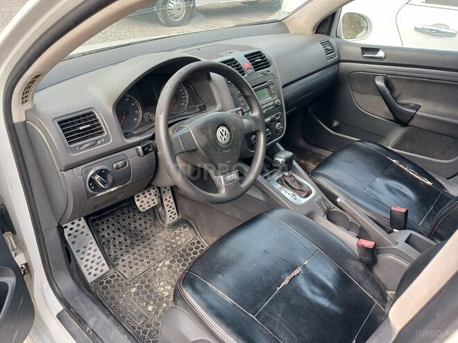 Volkswagen Golf 2006, 280,000 km - 1.6 l - Bakı