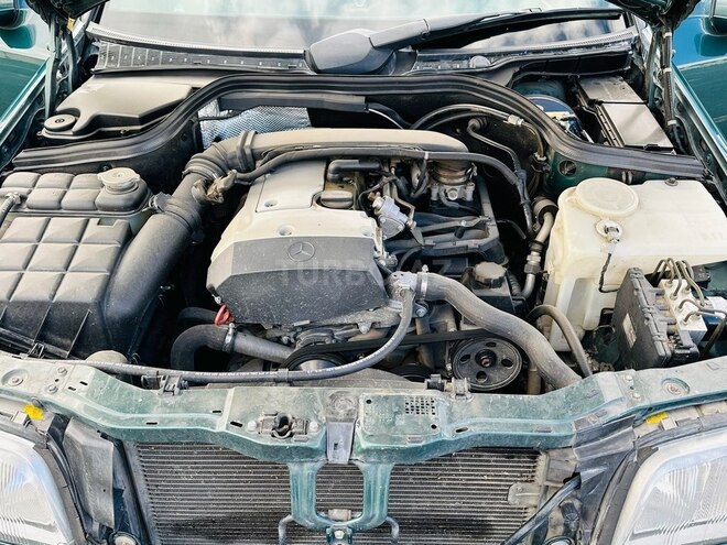 Mercedes C 180 2000, 345,000 km - 1.8 l - Gəncə
