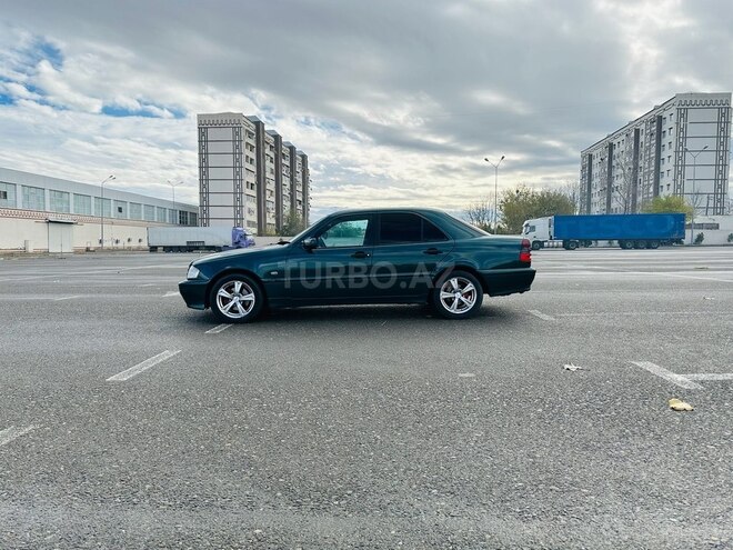 Mercedes C 180 2000, 345,000 km - 1.8 l - Gəncə