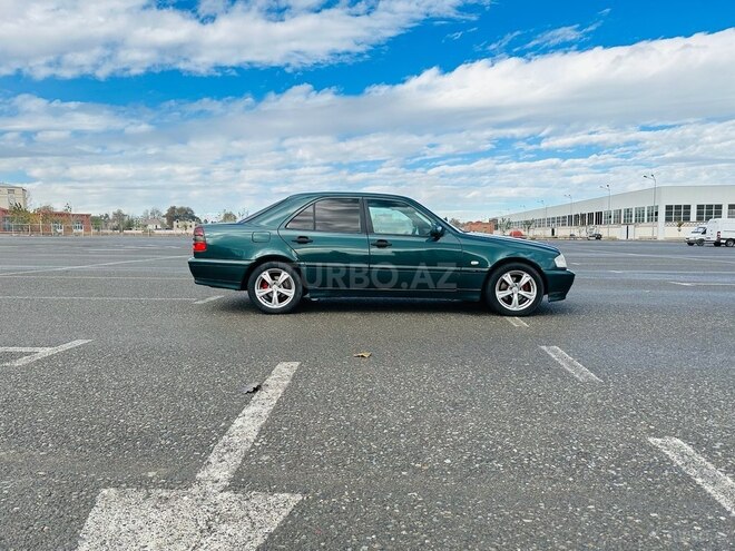 Mercedes C 180 2000, 345,000 km - 1.8 l - Gəncə