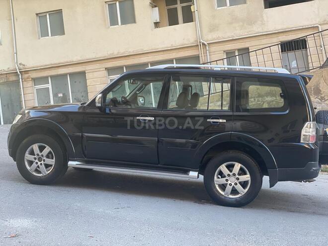 Mitsubishi Pajero 2007, 130,000 km - 3.0 l - Bakı