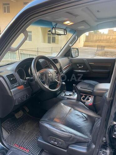 Mitsubishi Pajero 2007, 130,000 km - 3.0 l - Bakı