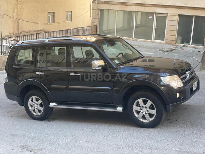 Mitsubishi Pajero 2007, 130,000 km - 3.0 l - Bakı