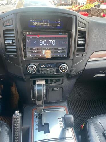 Mitsubishi Pajero 2007, 130,000 km - 3.0 l - Bakı