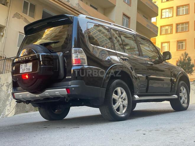 Mitsubishi Pajero 2007, 130,000 km - 3.0 l - Bakı