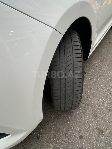 Skoda Rapid 2021, 52,405 km - 1.6 л - Bakı