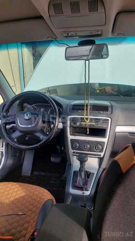 Skoda Octavia 2011, 228,000 km - 1.6 л - Bakı