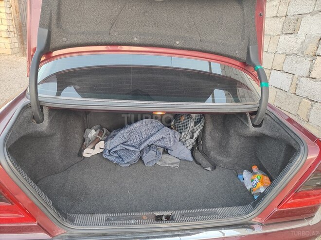 Mercedes C 180 1999, 285,000 km - 1.8 l - Bakı