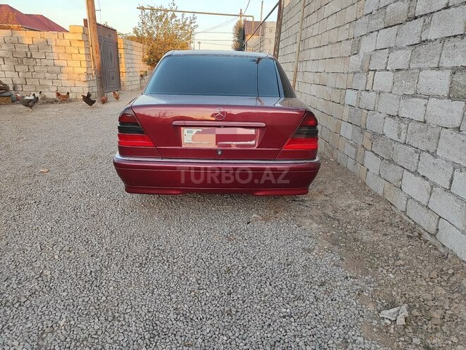 Mercedes C 180 1999, 285,000 km - 1.8 l - Bakı