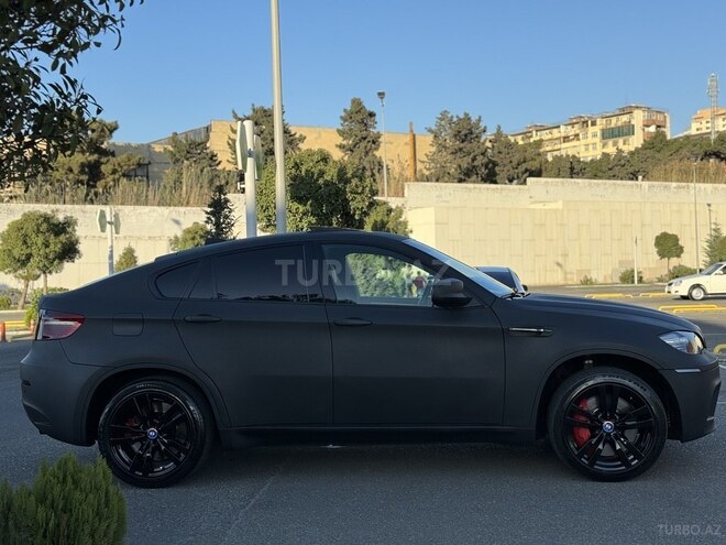 BMW X6 M 2011, 290,000 km - 4.4 l - Bakı