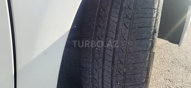Toyota Prius 2014, 199,000 km - 1.8 л - Bakı