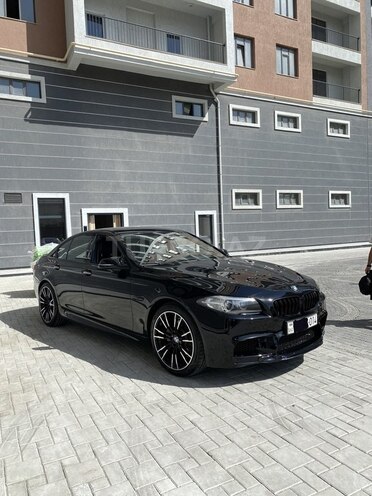 BMW 528 2014, 211,000 km - 2.0 l - Bakı