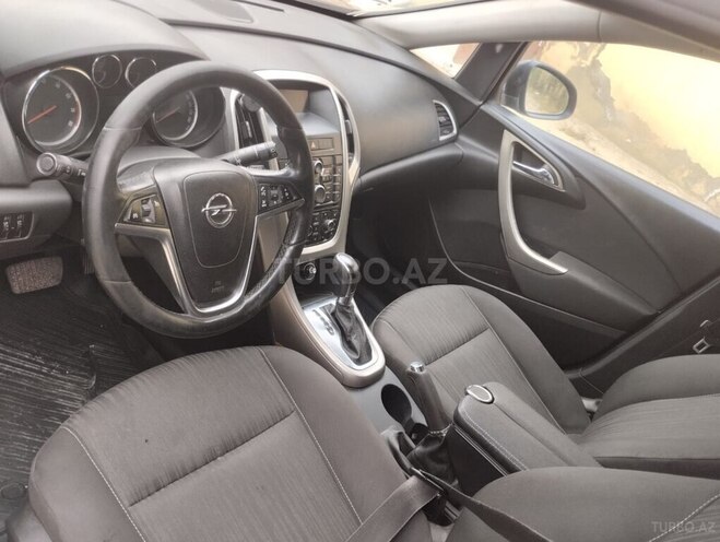 Opel Astra 2012, 190,000 km - 1.6 l - Bakı