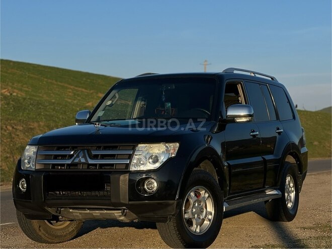Mitsubishi Pajero 2007, 230,000 km - 3.0 l - Yardımlı