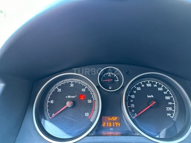 Opel Astra 2009, 213,000 km - 1.3 l - Gəncə