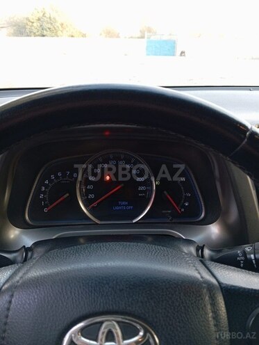 Toyota RAV4 2013, 215,705 km - 2.5 l - Kürdəmir