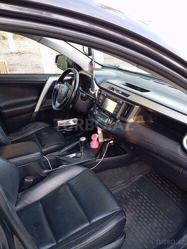 Toyota RAV4 2013, 215,705 km - 2.5 l - Kürdəmir