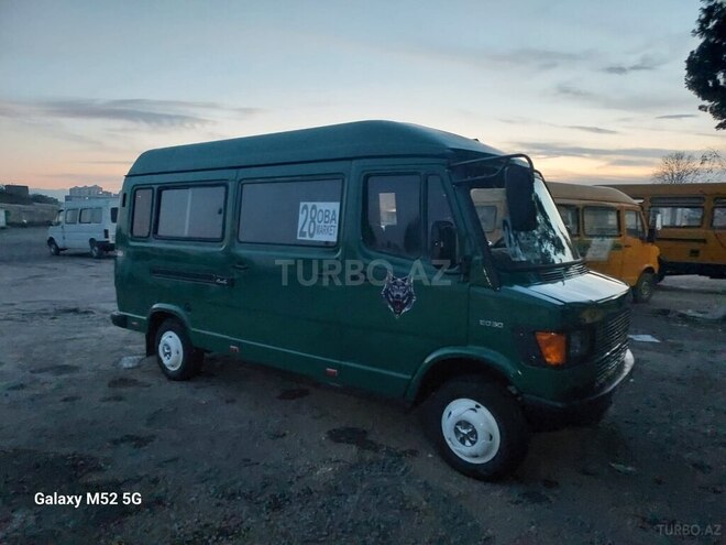 Mercedes 208 D 1994, 452,658 km - 2.3 l - Gəncə