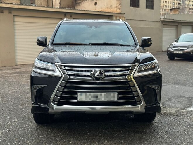 Lexus LX 570 2018, 77,000 km - 5.7 л - Bakı
