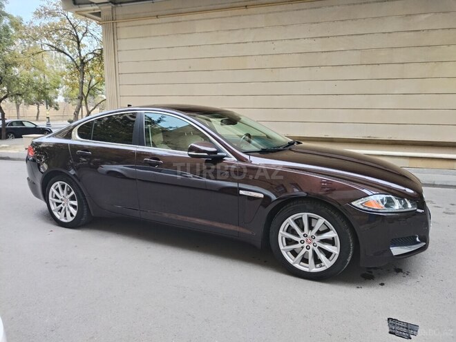 Jaguar XF 2015, 175,000 km - 2.0 l - Bakı
