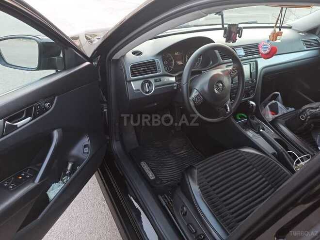Volkswagen Passat 2014, 150,000 km - 2.5 l - Bakı