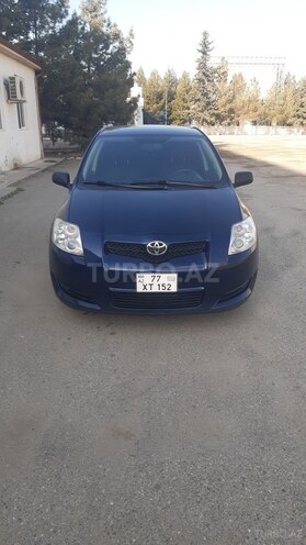 Toyota Auris 2008, 231,000 km - 1.4 л - Şirvan