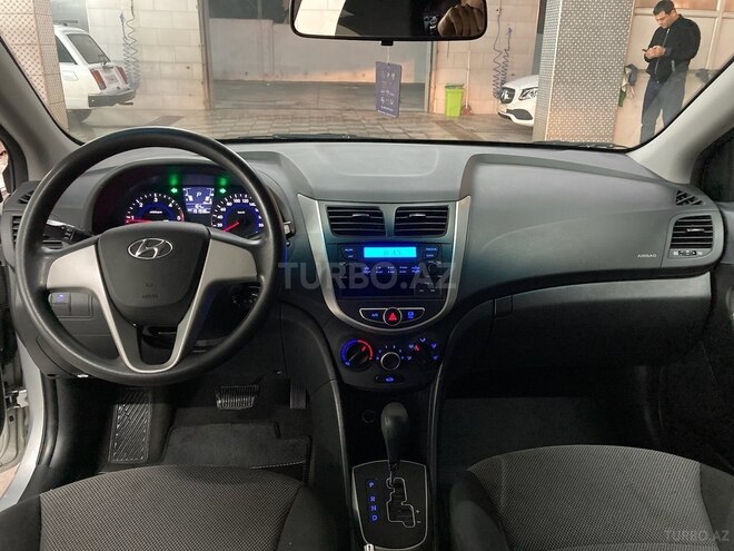 Hyundai Accent 2014, 189,500 km - 1.6 l - Bakı