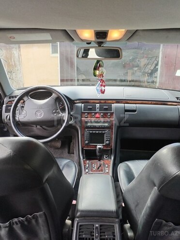 Mercedes E 240 2000, 145,000 km - 2.6 l - Tərtər