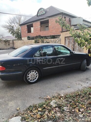 Mercedes E 240 2000, 145,000 km - 2.6 l - Tərtər