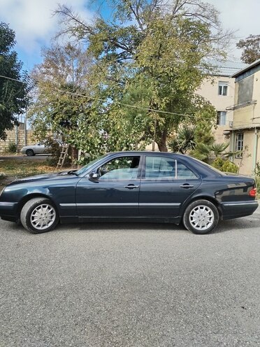 Mercedes E 240 2000, 145,000 km - 2.6 l - Tərtər
