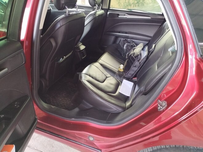 Ford Fusion 2013, 270,000 km - 2.0 l - Sabirabad