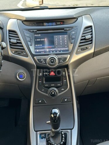 Hyundai Elantra 2014, 130,000 km - 1.8 л - Bakı