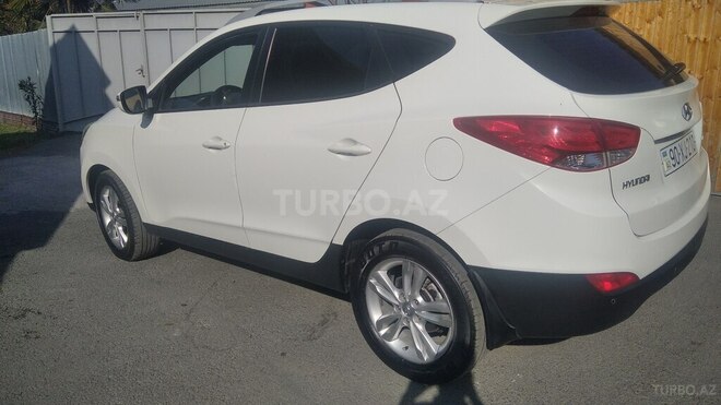 Hyundai ix35 2010, 140,000 km - 2.0 l - Zaqatala