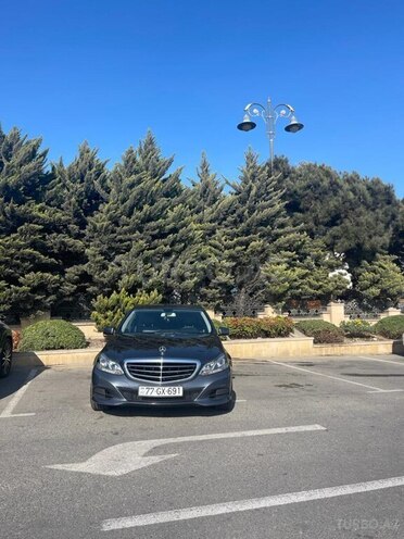 Mercedes E 220 2014, 190,000 km - 2.2 л - Bakı