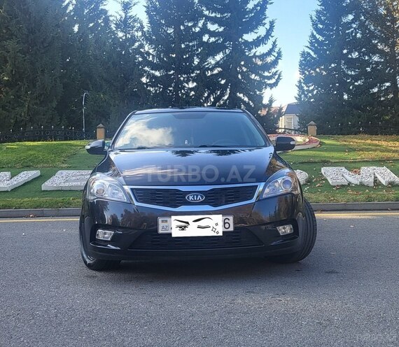 Kia Ceed 2010, 180,000 km - 1.6 l - Mingəçevir