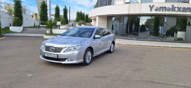 Toyota Camry 2013, 210,000 km - 2.5 л - Bakı