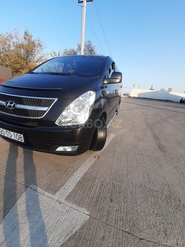 Hyundai H-1 2010, 567,893 km - 2.5 l - Beyləqan