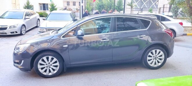 Opel Astra 2013, 298,000 km - 1.4 l - Bakı