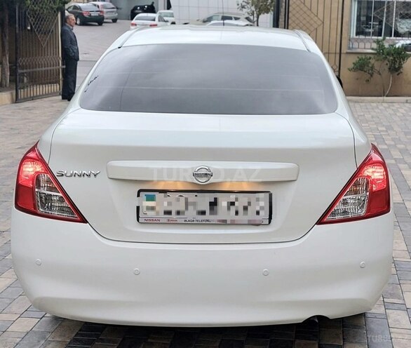 Nissan Sunny 2013, 185,600 km - 1.5 l - Bakı