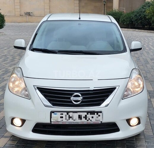 Nissan Sunny 2013, 185,600 km - 1.5 l - Bakı
