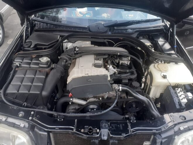Mercedes C 240 1999, 28,000 km - 2.4 л - Bakı