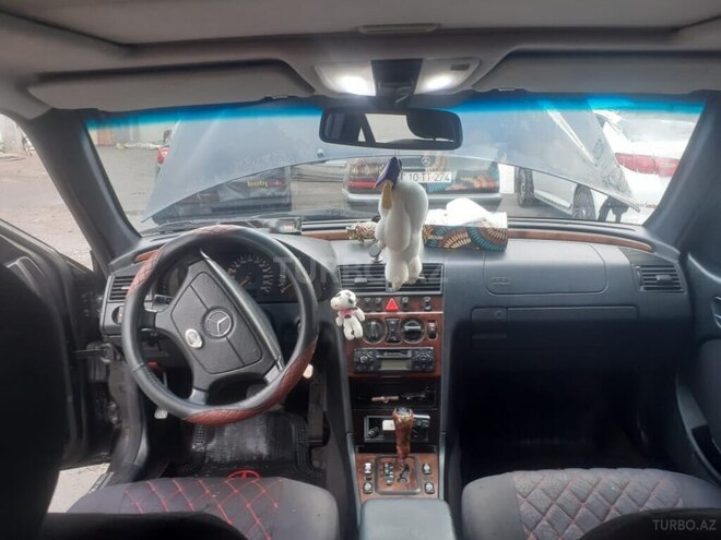 Mercedes C 240 1999, 28,000 km - 2.4 л - Bakı