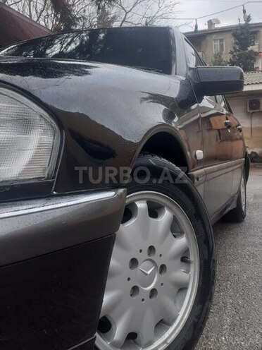 Mercedes C 240 1999, 28,000 km - 2.4 л - Bakı