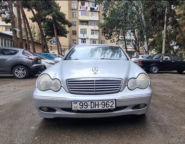 Mercedes C 180 2000, 245,000 km - 1.8 l - Bakı