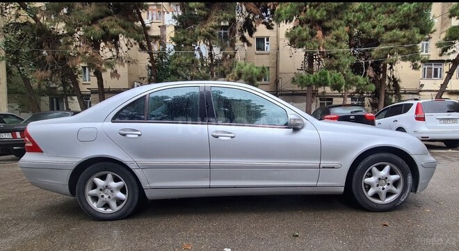 Mercedes C 180 2000, 245,000 km - 1.8 l - Bakı