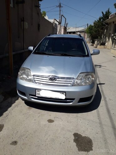 Toyota Corolla 2005, 275,000 km - 2.0 l - Bakı