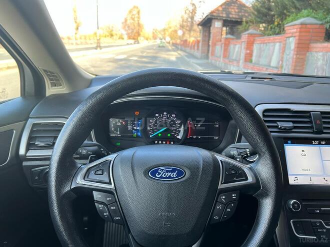 Ford Fusion 2018, 160,000 km - 1.5 л - Zaqatala