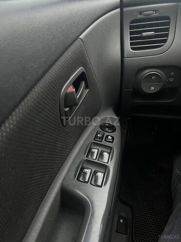 Kia Rio 2008, 284,000 km - 1.4 л - Bakı